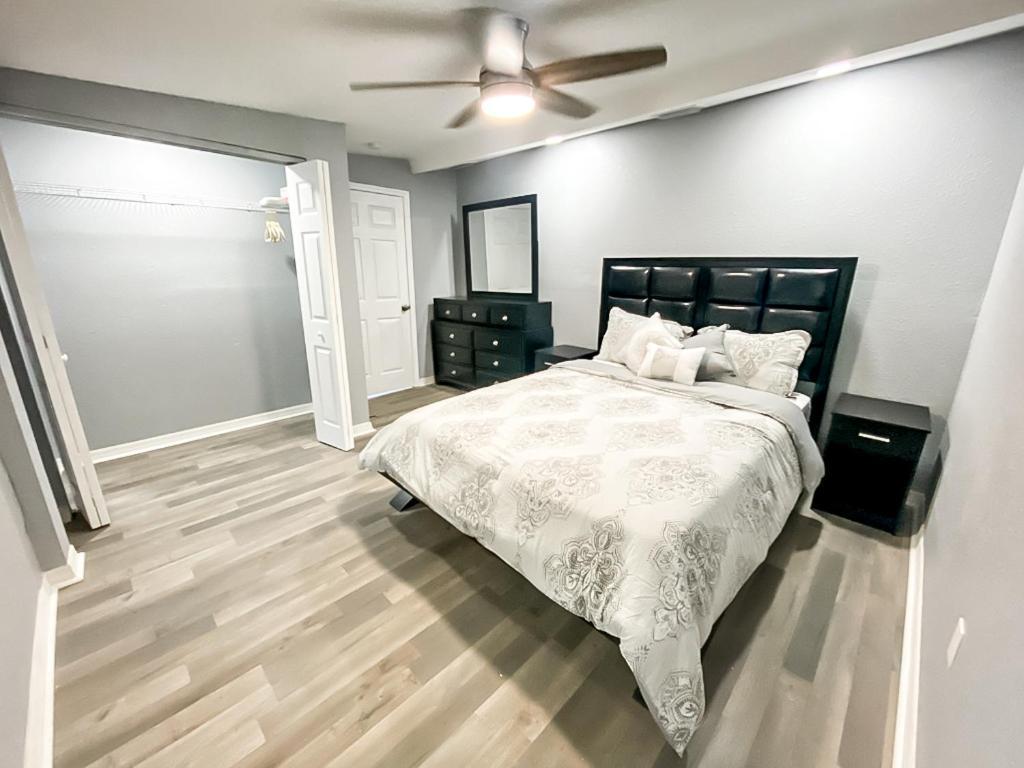 Sarasota Modern, Spacious, Comfy, Queen Beds, Backyard Rental Zewnętrze zdjęcie